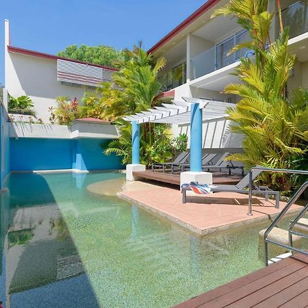 Macrossan House Boutique Holiday Apartments Порт Дъглас Екстериор снимка