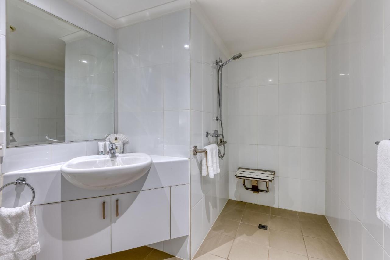 Macrossan House Boutique Holiday Apartments Порт Дъглас Екстериор снимка