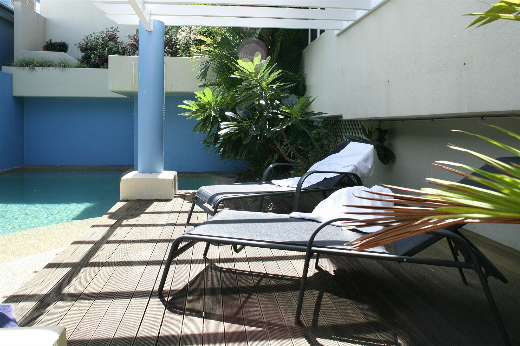 Macrossan House Boutique Holiday Apartments Порт Дъглас Екстериор снимка