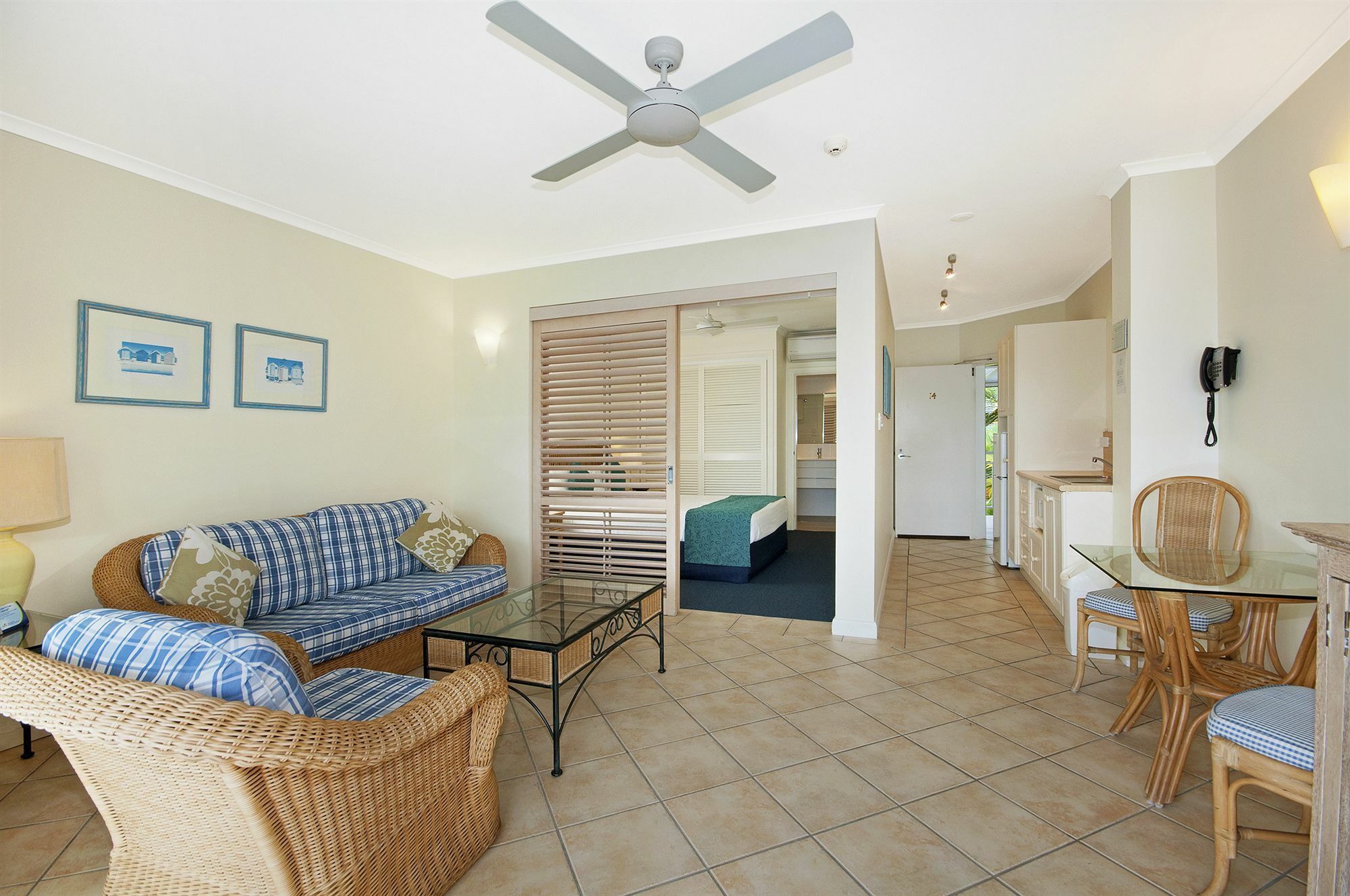 Macrossan House Boutique Holiday Apartments Порт Дъглас Екстериор снимка